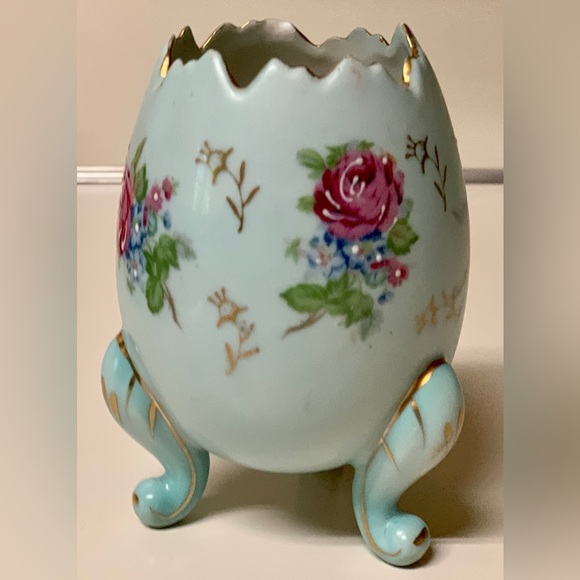 Vintage 1950s Napcoware Gold Trim Rose Design 3 Footed Ceramic Egg Vase - Picture 4 of 16